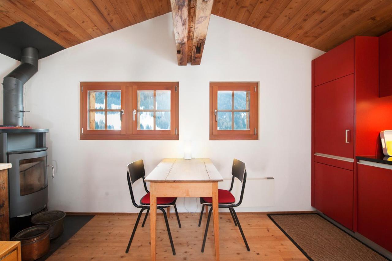 Denkmalgeschuetzter Spycher Total Renoviert Goms Extérieur photo
