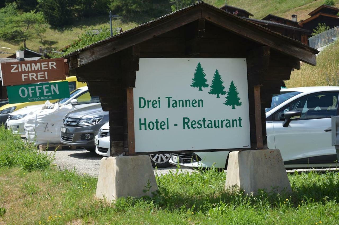 Denkmalgeschuetzter Spycher Total Renoviert Goms Extérieur photo